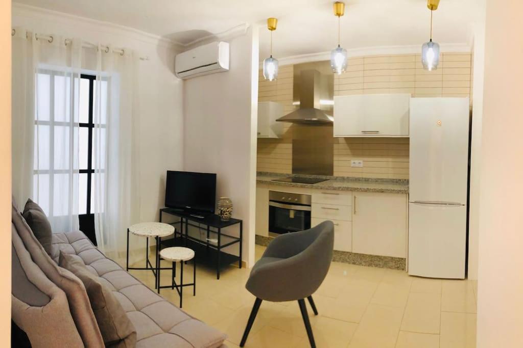 Nieves Viejas Apartamento Fresco Con Patio En Cordoba Exterior photo